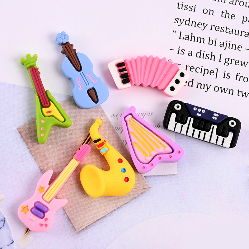10 szt. Kreskówkowe, urocze, ż – Musical Instrument Jewelry recenzja i cena