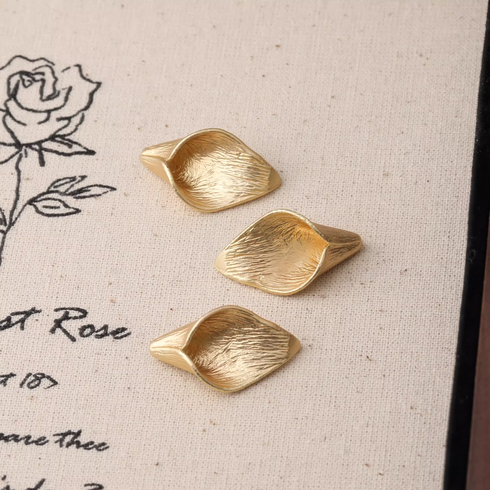 4 szt. Drobne płatki rogu kwia – Musical Instrument Jewelry recenzja i cena