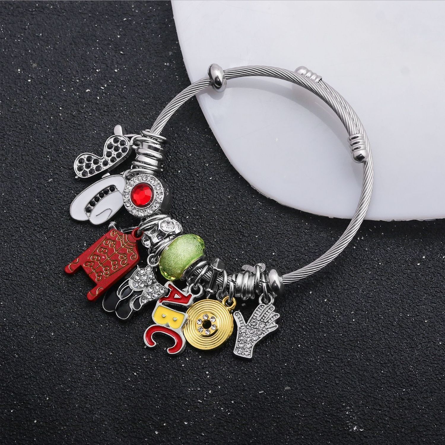 Bransoletka z zawieszkami Mich – Musical Instrument Jewelry recenzja i cena